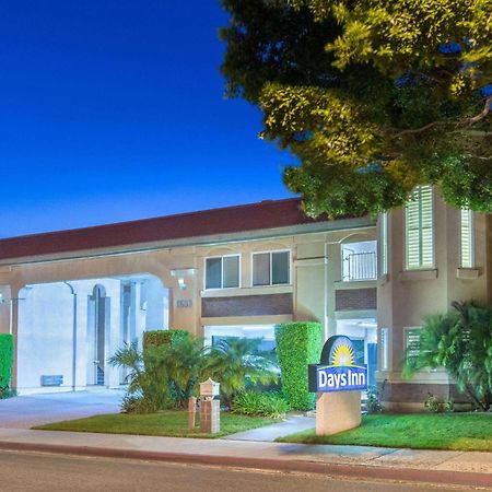 Days Inn By Wyndham Near City Of Hope Duarte Exteriér fotografie