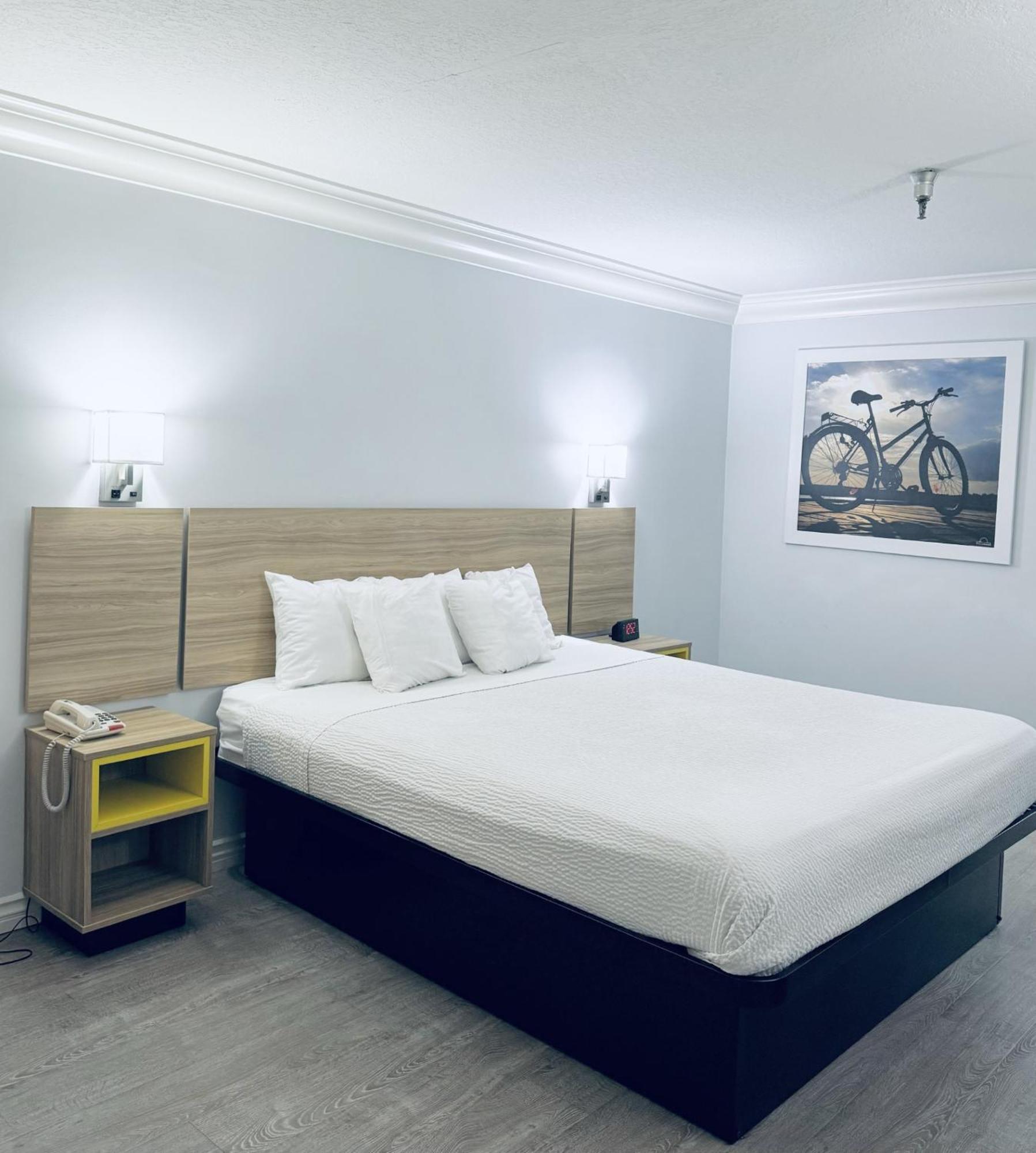 Days Inn By Wyndham Near City Of Hope Duarte Exteriér fotografie