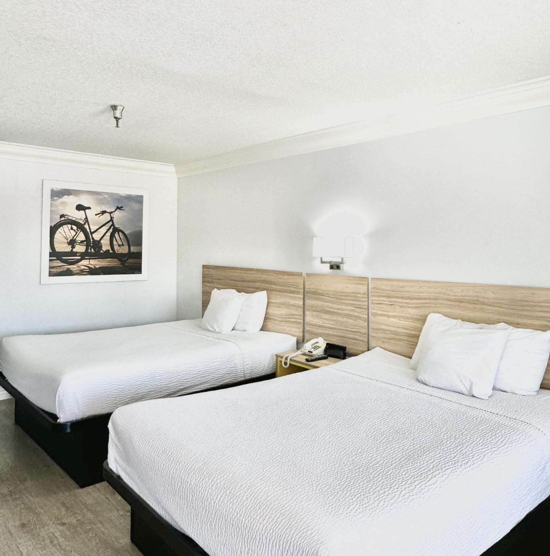 Days Inn By Wyndham Near City Of Hope Duarte Exteriér fotografie